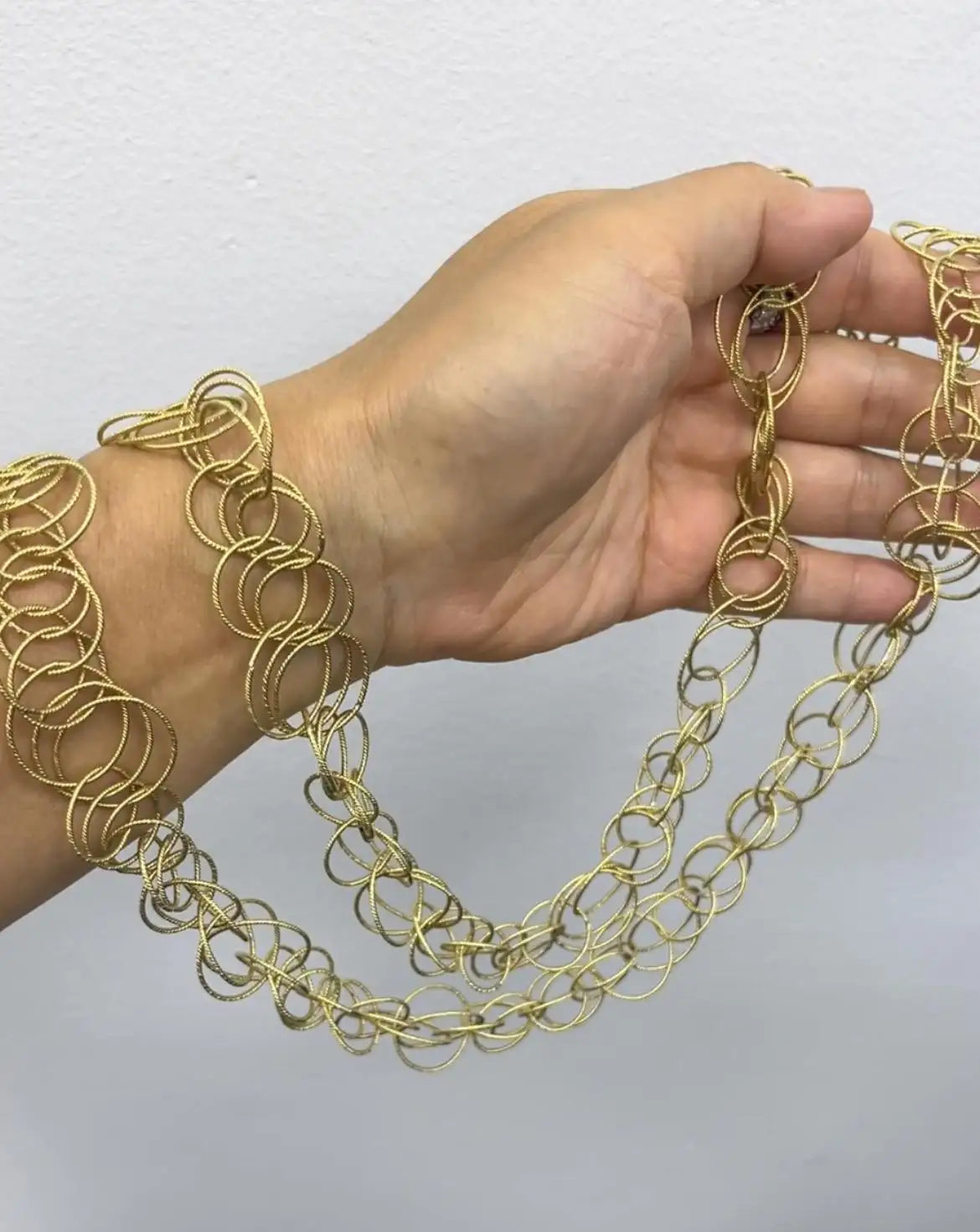 Buccellati Hawaii 18K YG Gold Circle Link Necklace