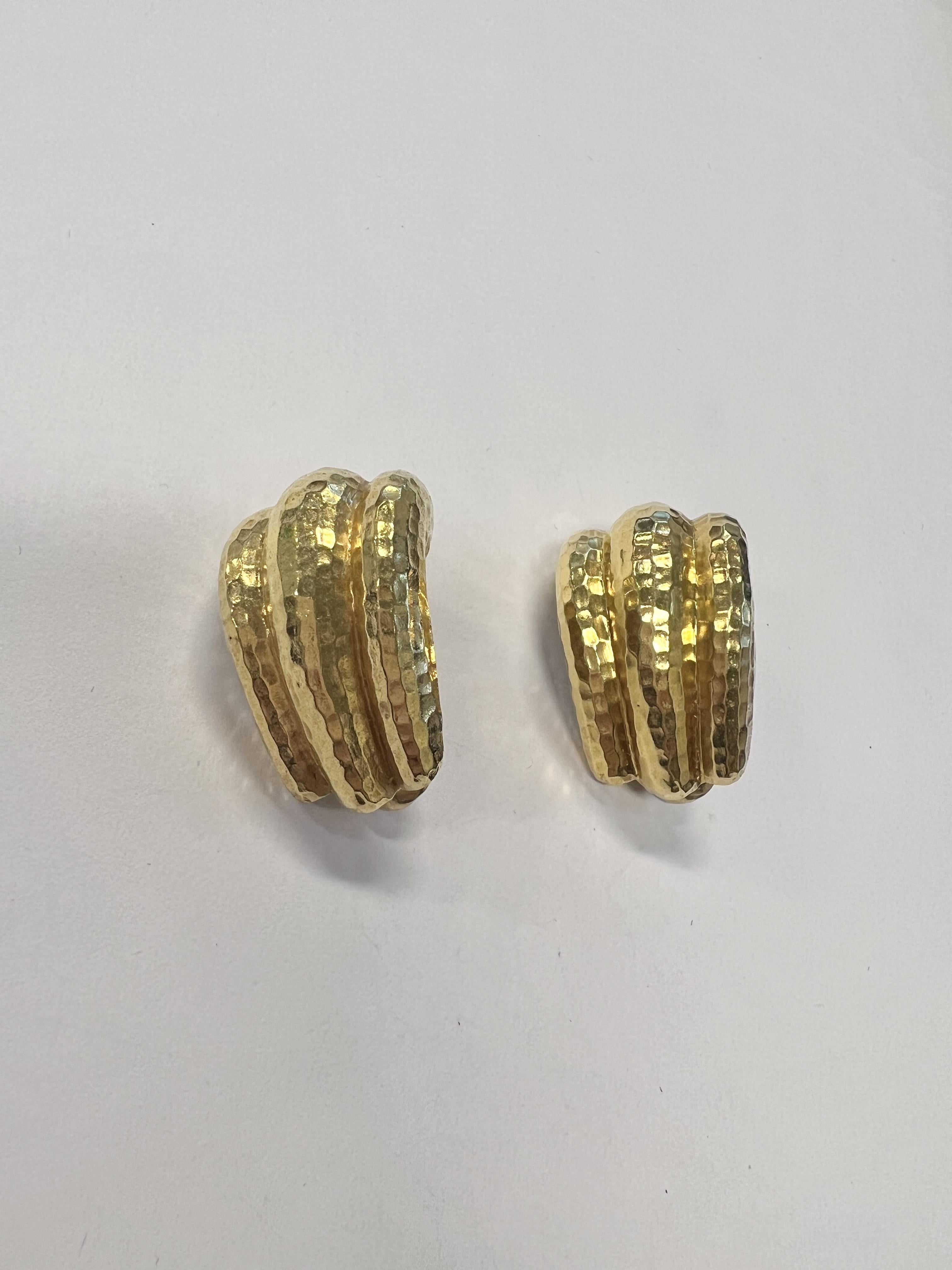 DAVID WEBB 1970 Hammered Hoops Clips Earrings In Solid 18Kt Yellow Gold