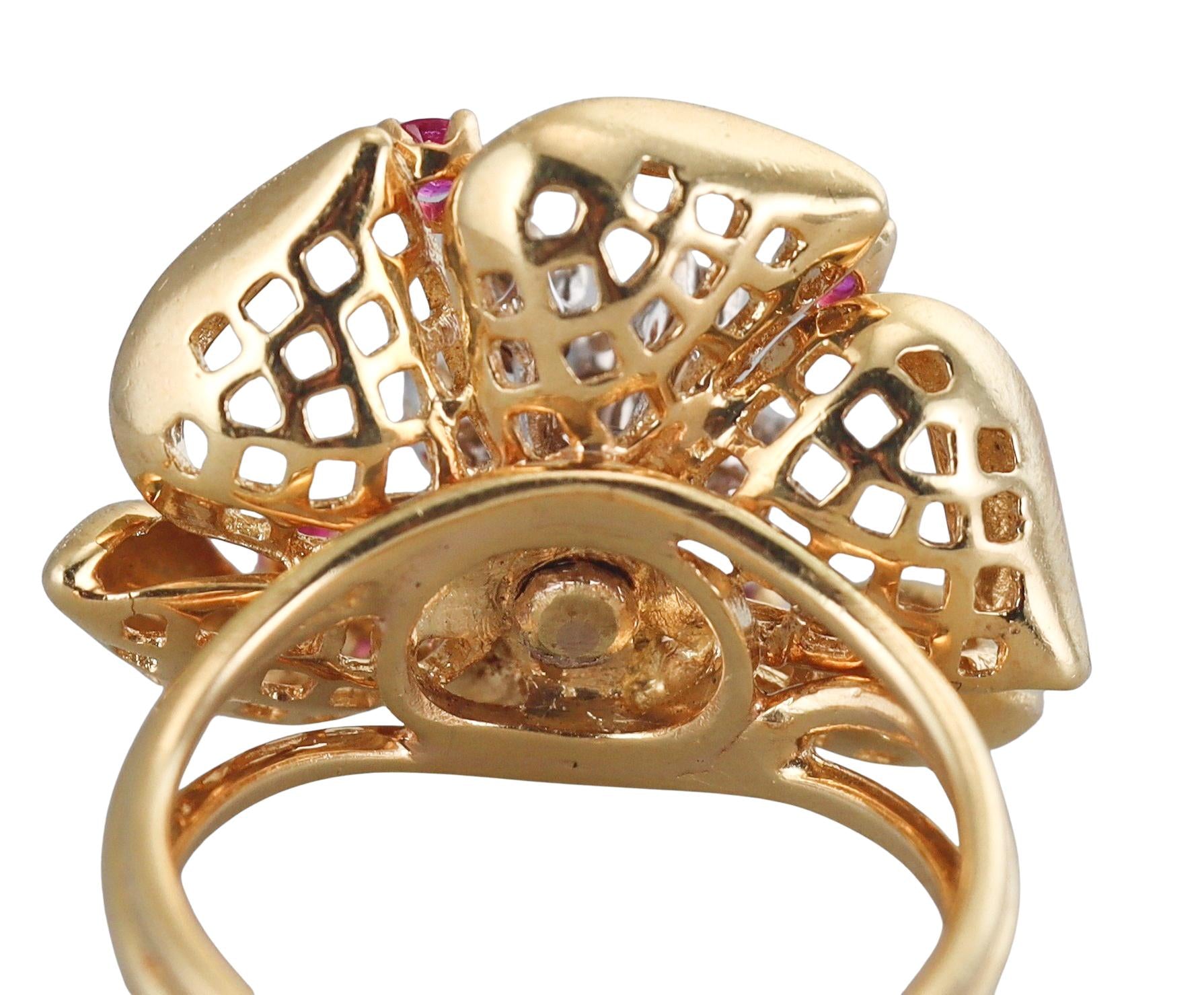 Diamond Ruby Gold Flower Ring