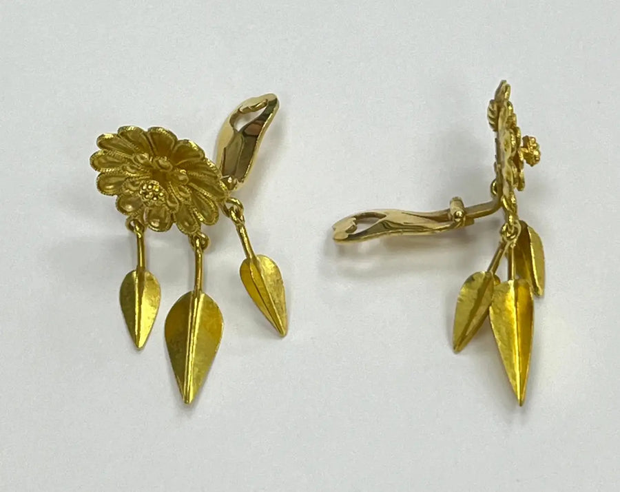Ilias Lalaounis 18K Yellow Gold Flower Dangle Earrings