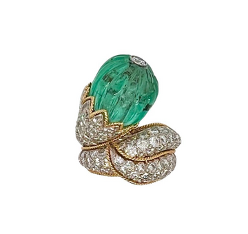 Exquisite David Webb Emerald and Diamond Gold Platinum Ring