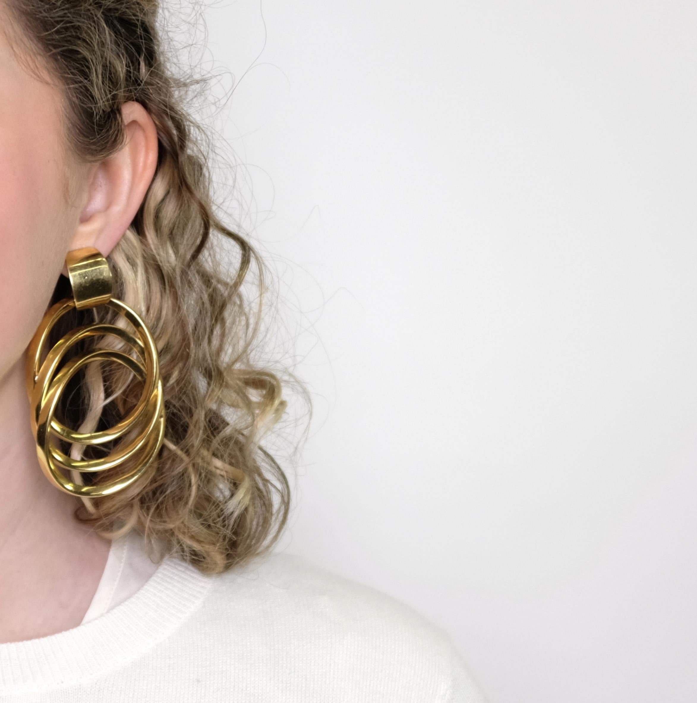 Pair of 18k Yellow Gold Oversized Oval Link Pendant Earrings