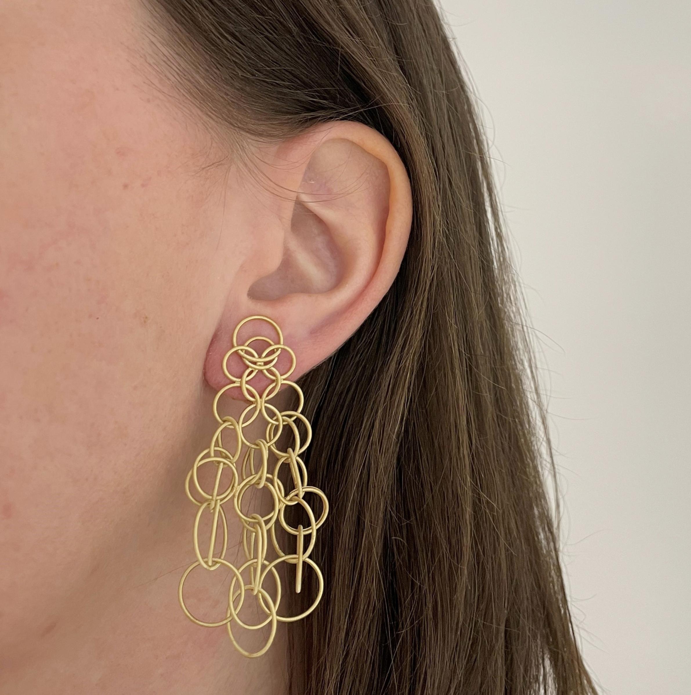18k Yellow Gold Buccellati "Hawaii" Link Earrings