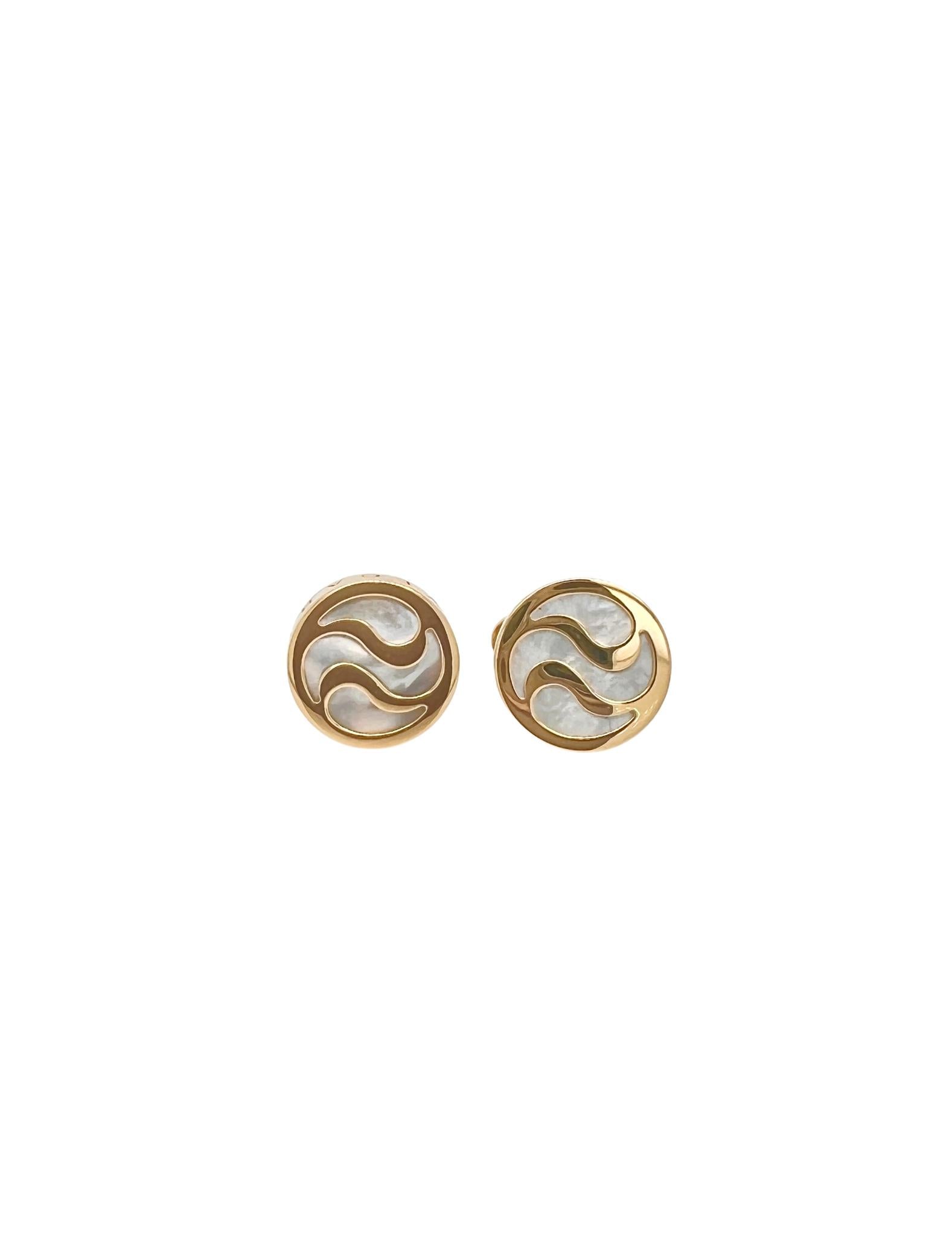 Bvlgari 18K Yellow Gold Mother of Pearl Cufflinks