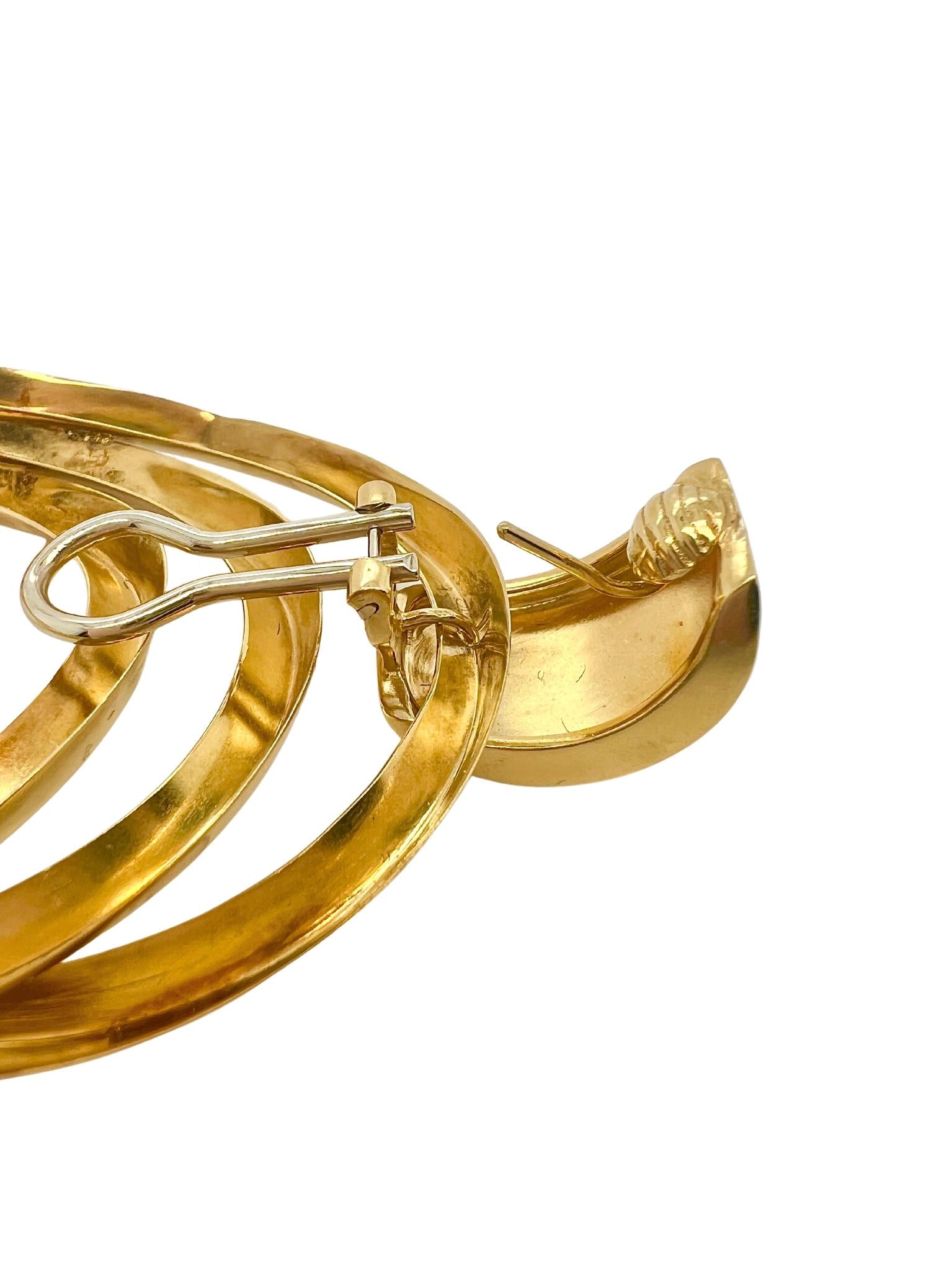 Pair of 18k Yellow Gold Oversized Oval Link Pendant Earrings