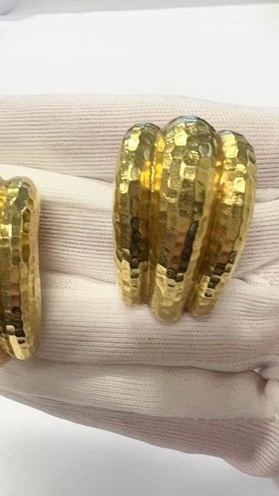 DAVID WEBB 1970 Hammered Hoops Clips Earrings In Solid 18Kt Yellow Gold