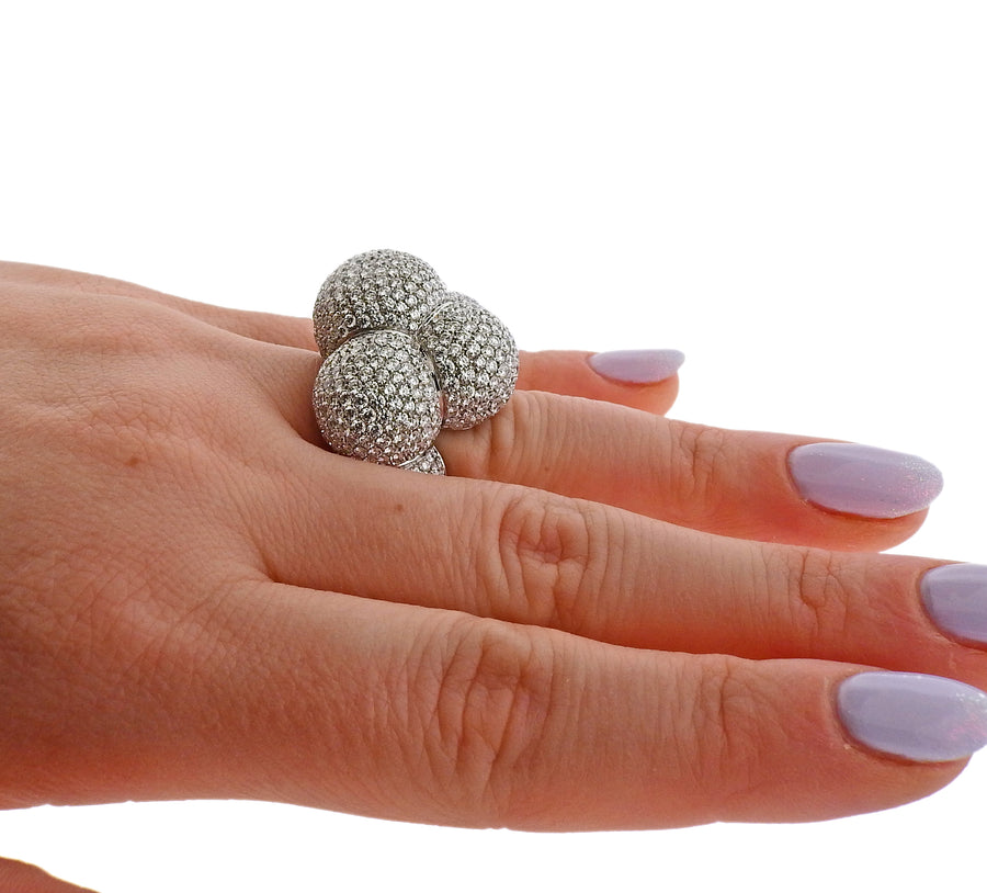 Marina B 18 Karat White Gold Diamond Ring